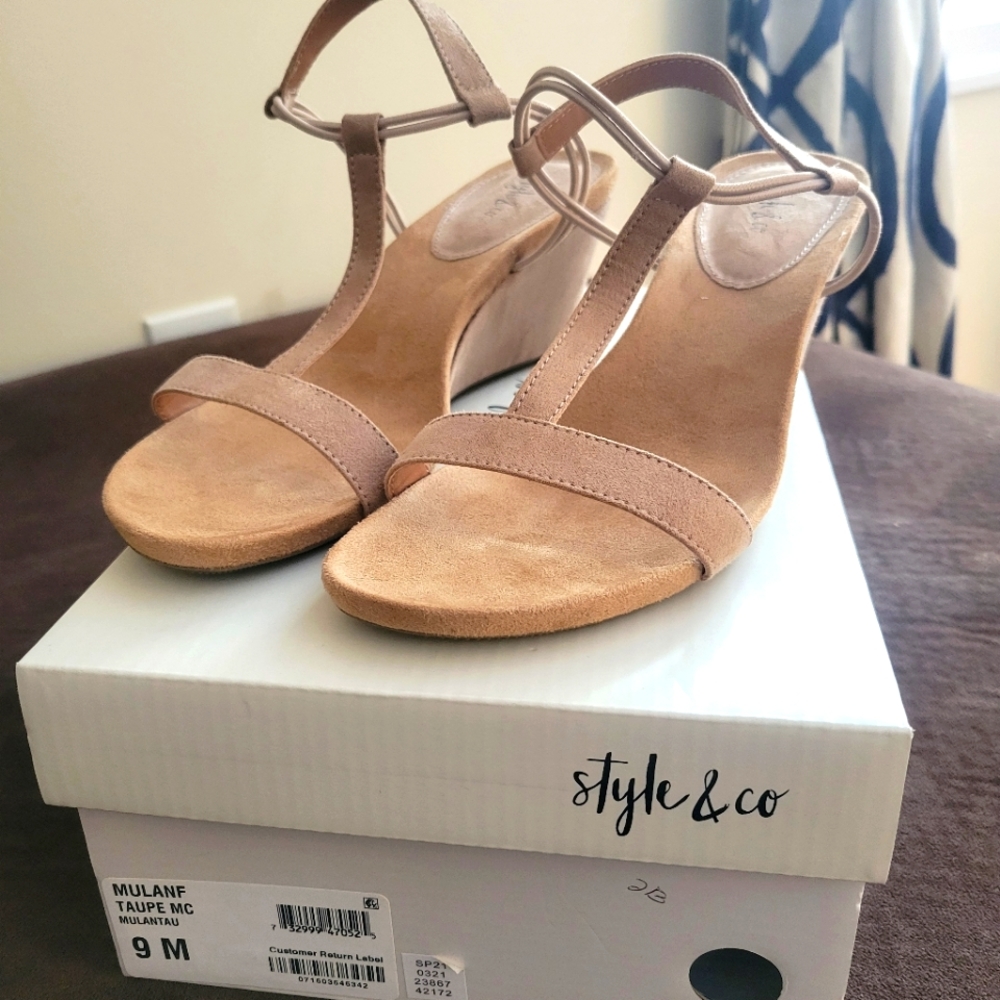 Wedge sandal